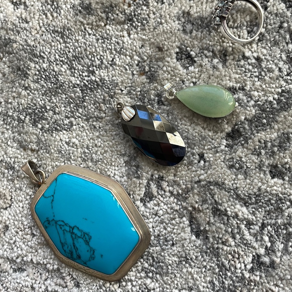 Real semiprecious stone  and silver. Just each piece 36$